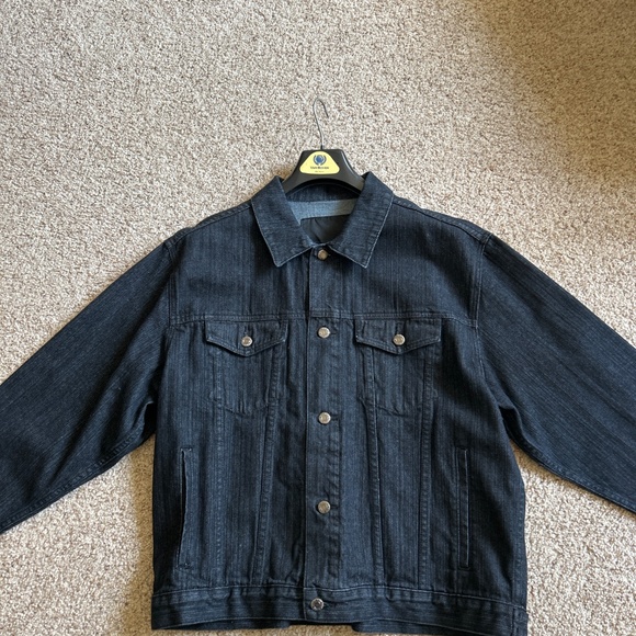 Jean jacket - Picture 4 of 8